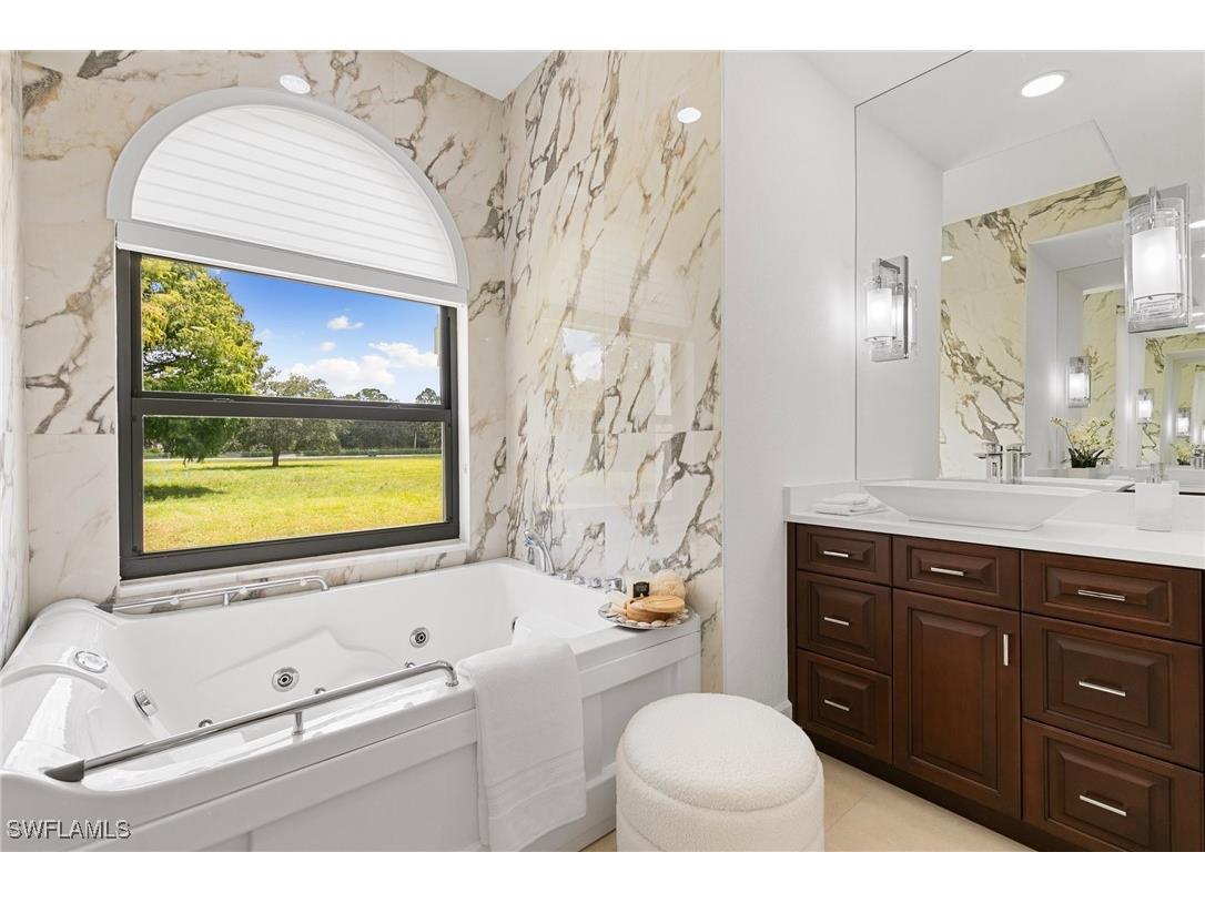 221 10th Street SE Naples FL 34117 225047621 image22