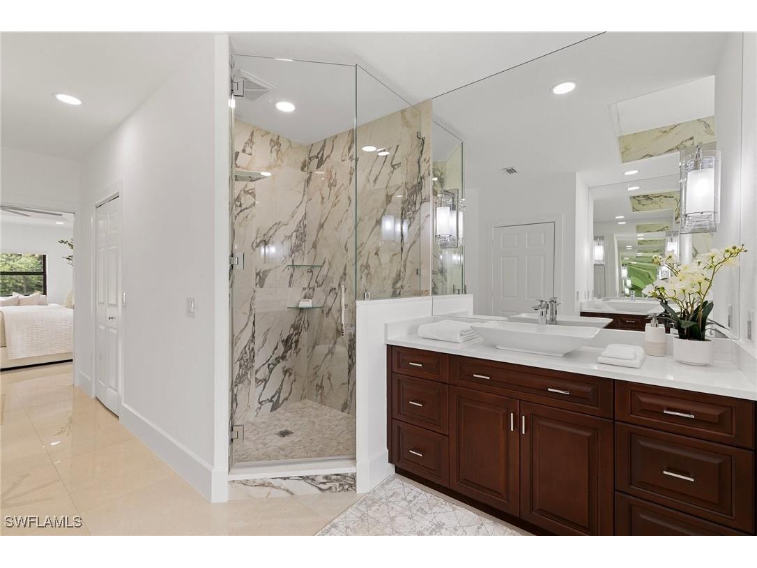 221 10th Street SE Naples FL 34117 225047621 image23