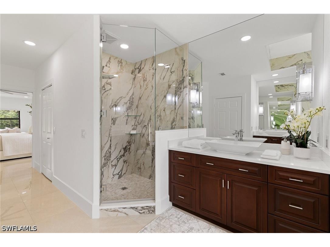 221 10th Street SE Naples FL 34117 226021498 image23