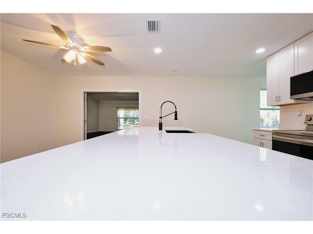 221 18th Avenue NW Naples FL 34120 2025024503 image15