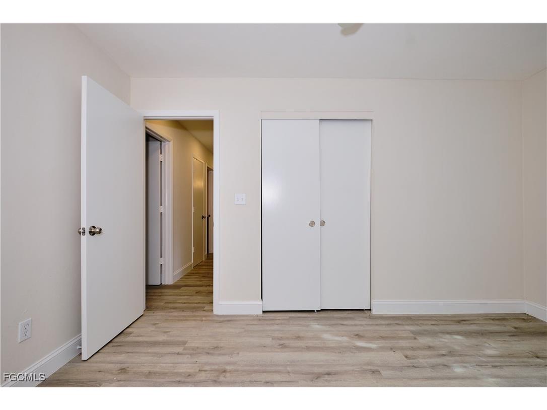 221 18th Avenue NW Naples FL 34120 2025024503 image32