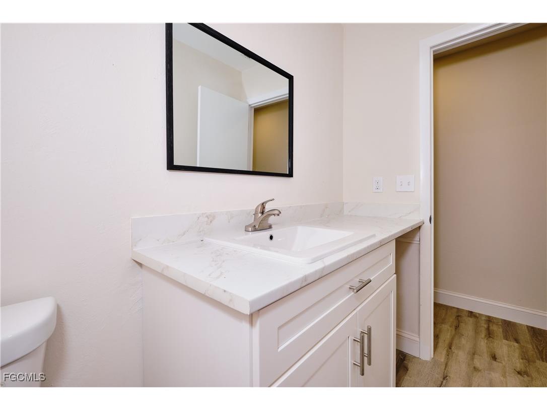 221 18th Avenue NW Naples FL 34120 2025024503 image34