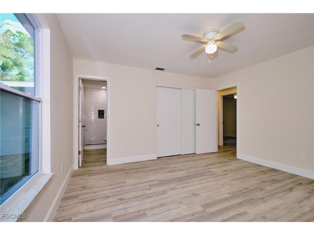 221 18th Avenue NW Naples FL 34120 2025024503 image37