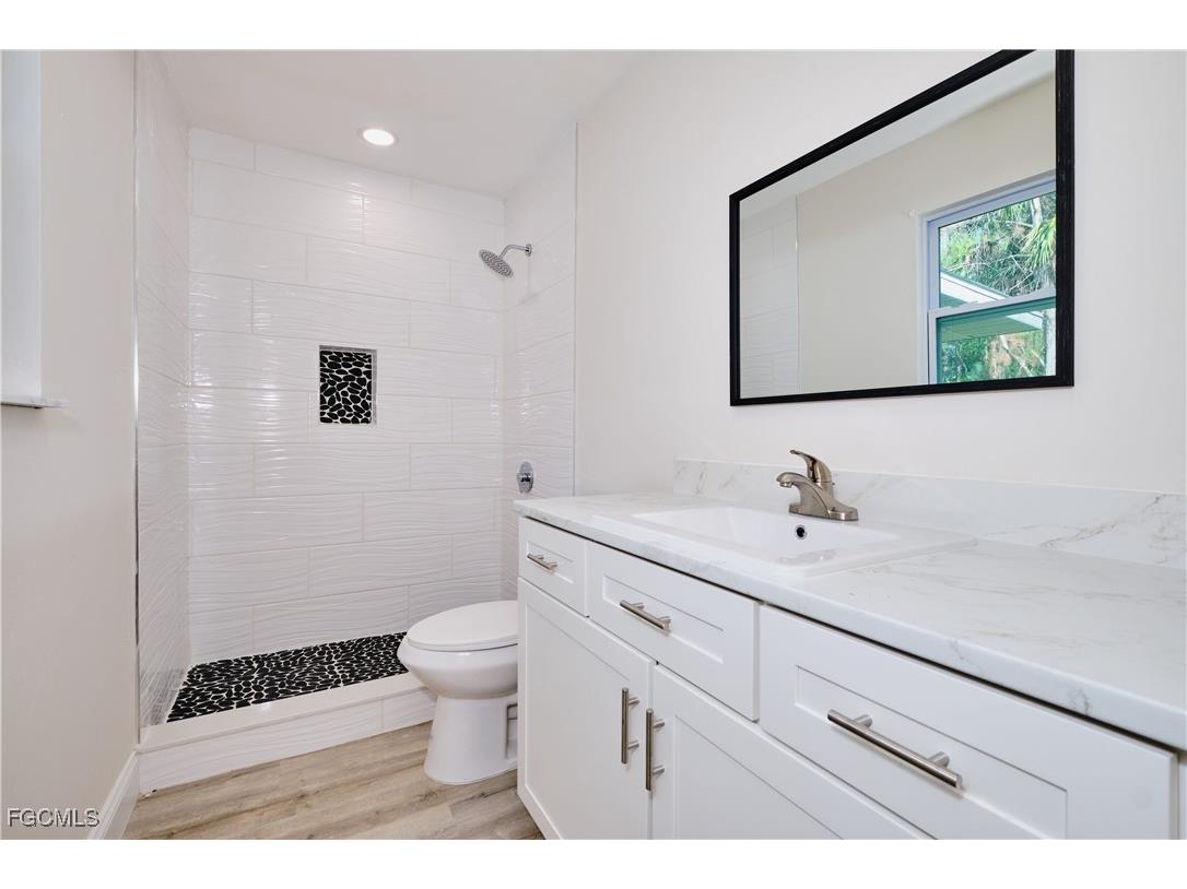 221 18th Avenue NW Naples FL 34120 2025024503 image39