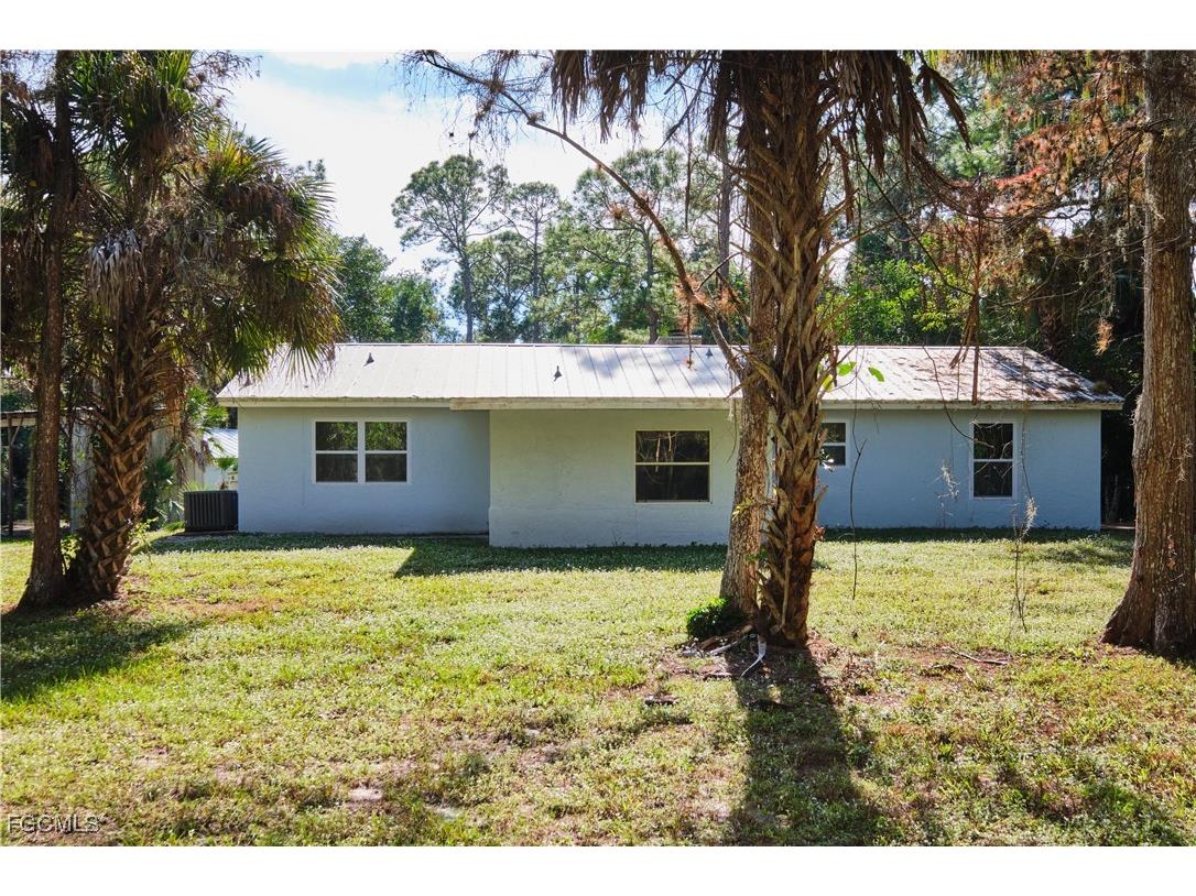 221 18th Avenue NW Naples FL 34120 2025024503 image41