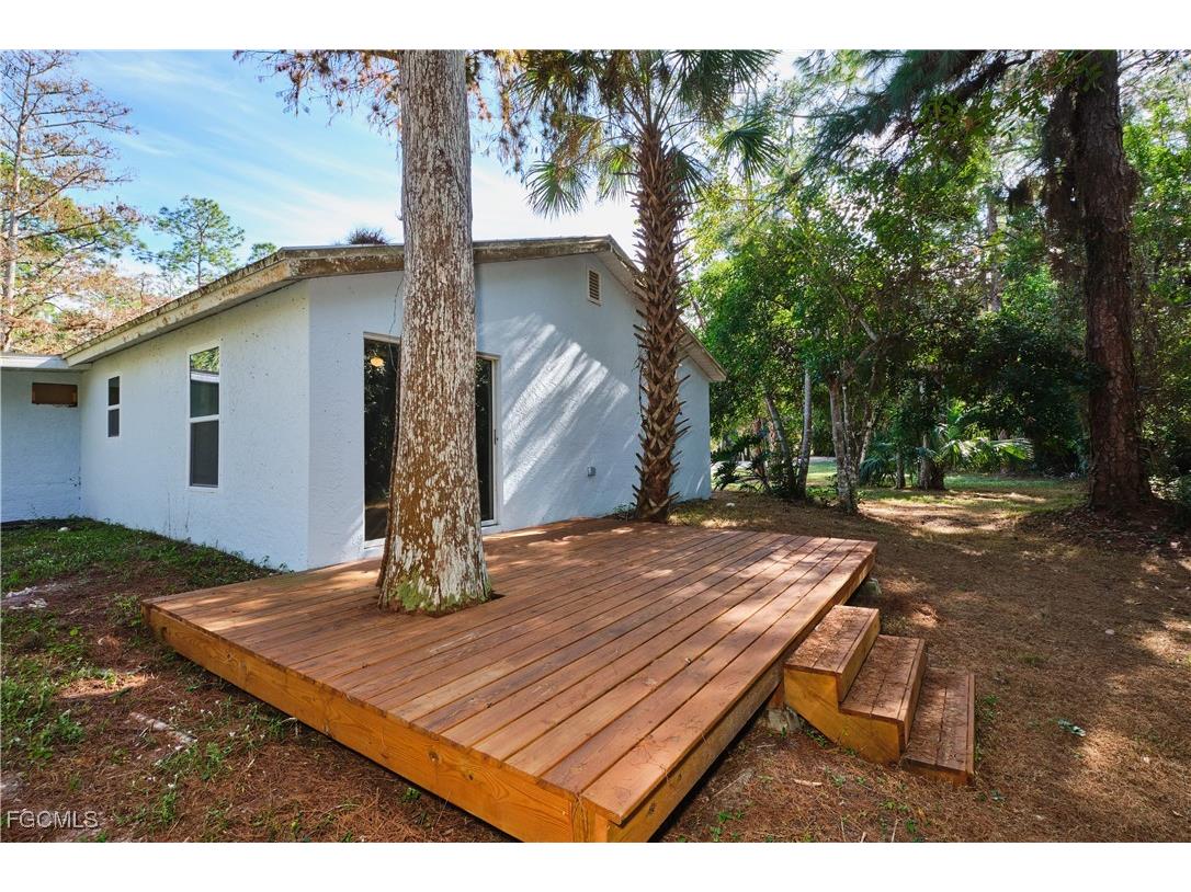 221 18th Avenue NW Naples FL 34120 2025024503 image49