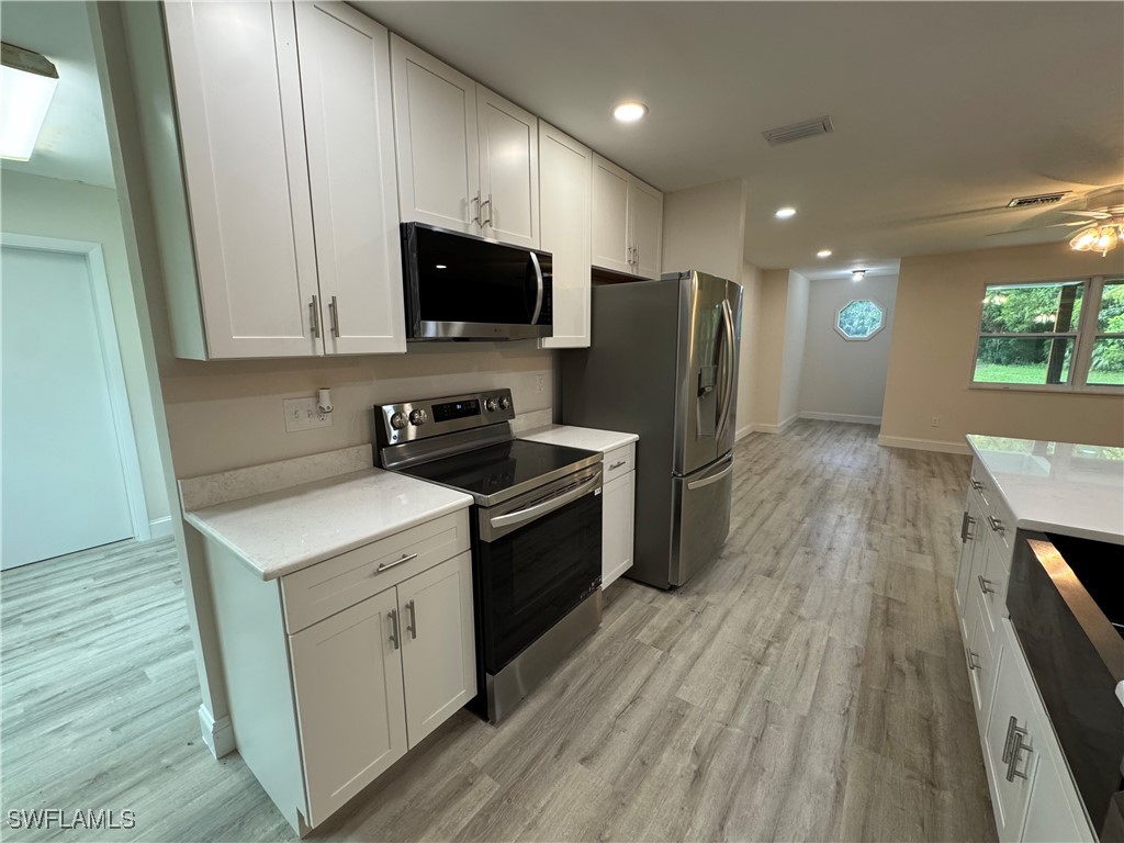 221 18th Avenue NW Naples FL 34120 225070481 image4