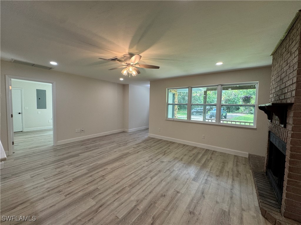 221 18th Avenue NW Naples FL 34120 225070481 image6