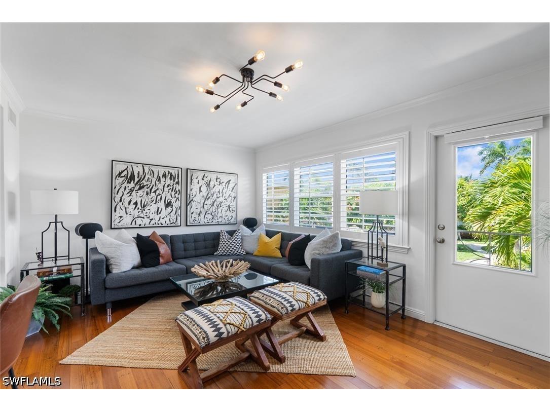 221 8th Avenue S #221B Naples FL 34102 226014804 image1