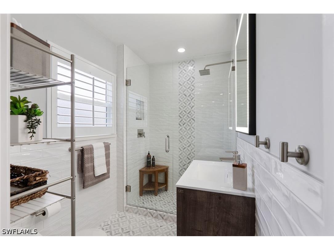 221 8th Avenue S #221B Naples FL 34102 226014804 image10
