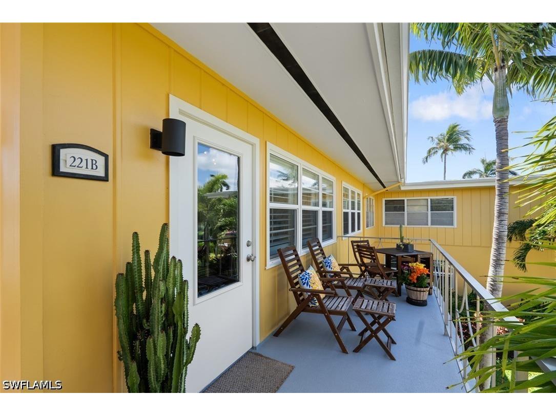 221 8th Avenue S #221B Naples FL 34102 226014804 image12