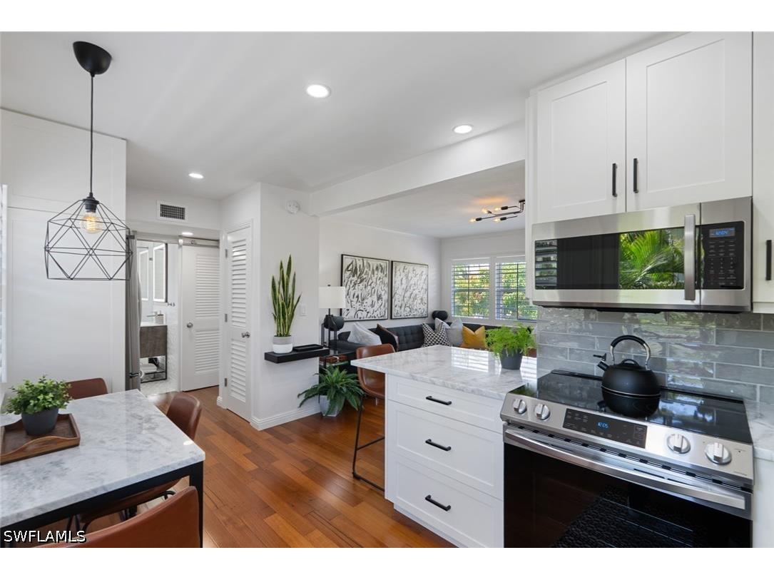 221 8th Avenue S #221B Naples FL 34102 226014804 image7