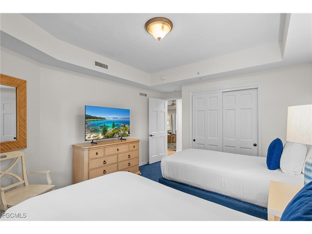 221 9th Street S #113 Naples FL 34102 2025021439 image18