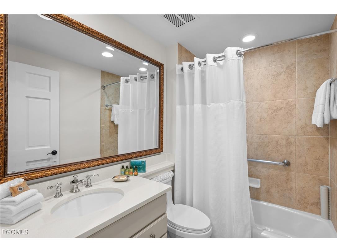 221 9th Street S #113 Naples FL 34102 2025021439 image19