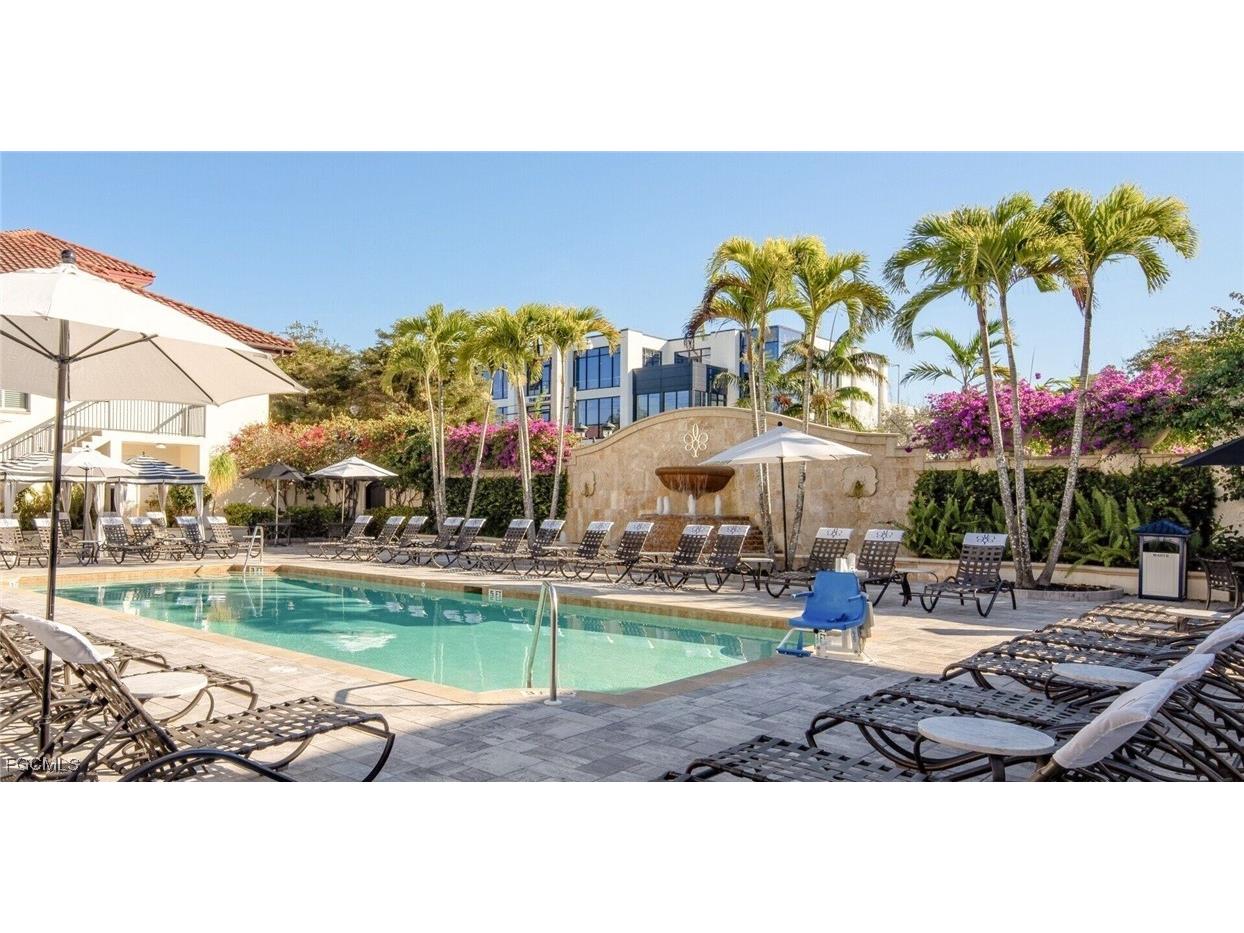 221 9th Street S #113 Naples FL 34102 2025021439 image25