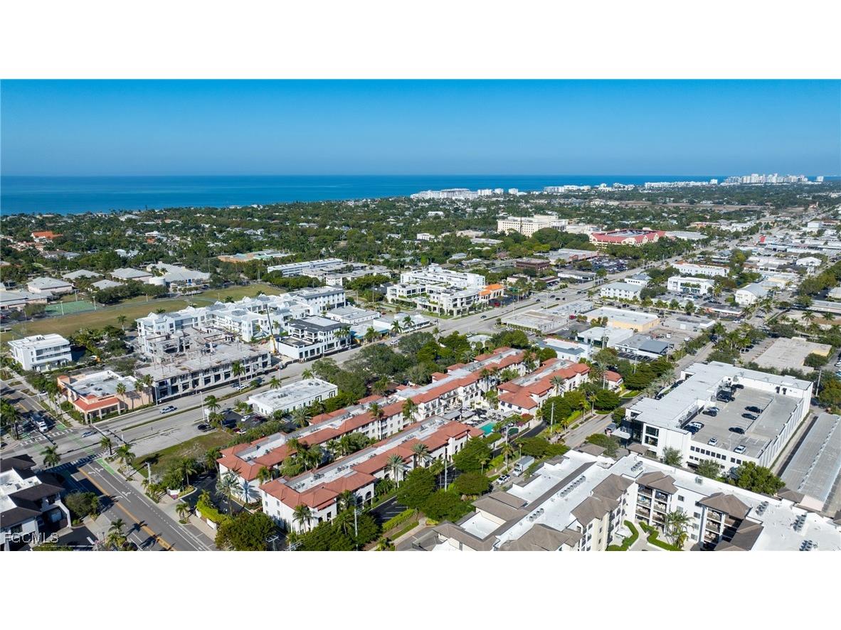 221 9th Street S #113 Naples FL 34102 2025021439 image34