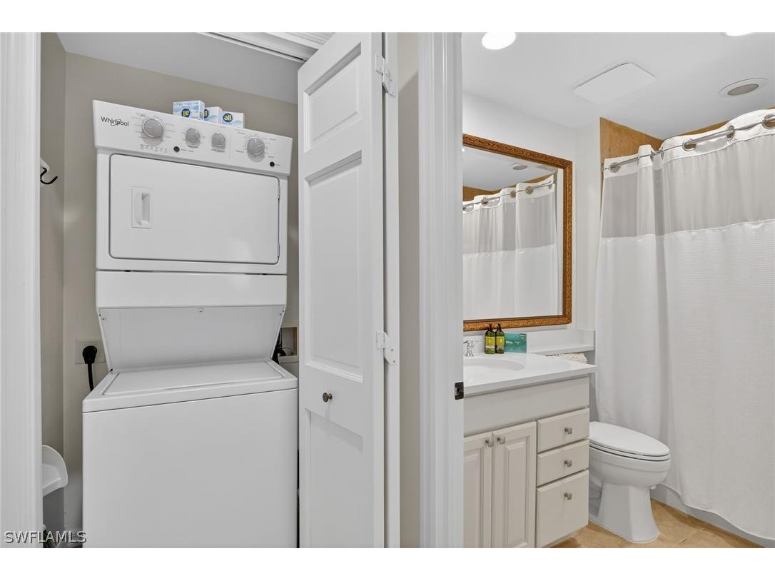 221 9th Street S #114 Naples FL 34102 226010460 image23