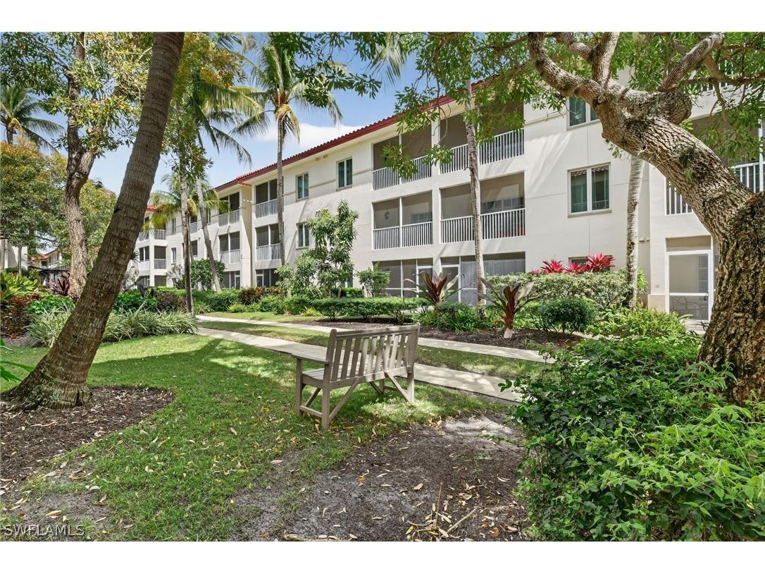 221 9th Street S #114 Naples FL 34102 226010460 image24
