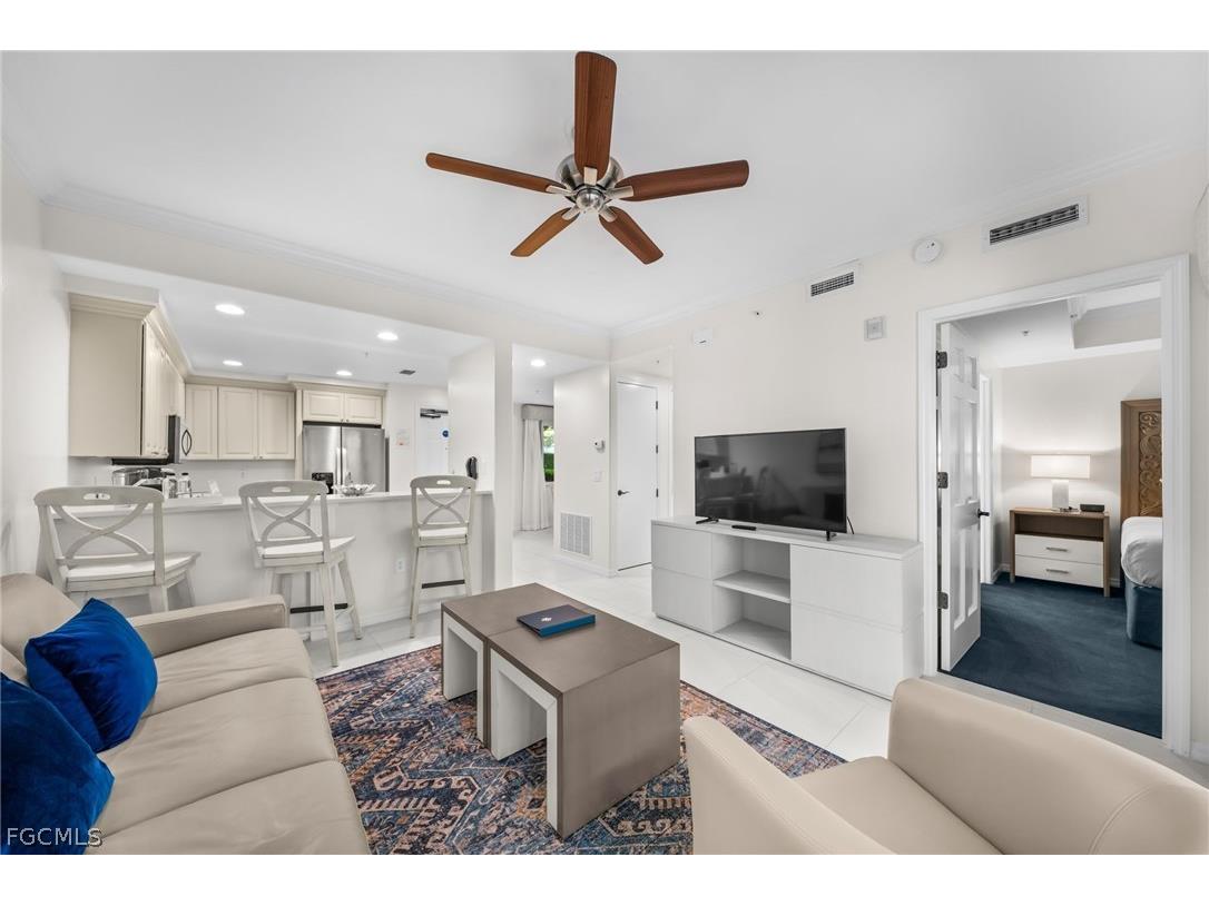221 9th Street S #127 Naples FL 34102 2026010008 image10