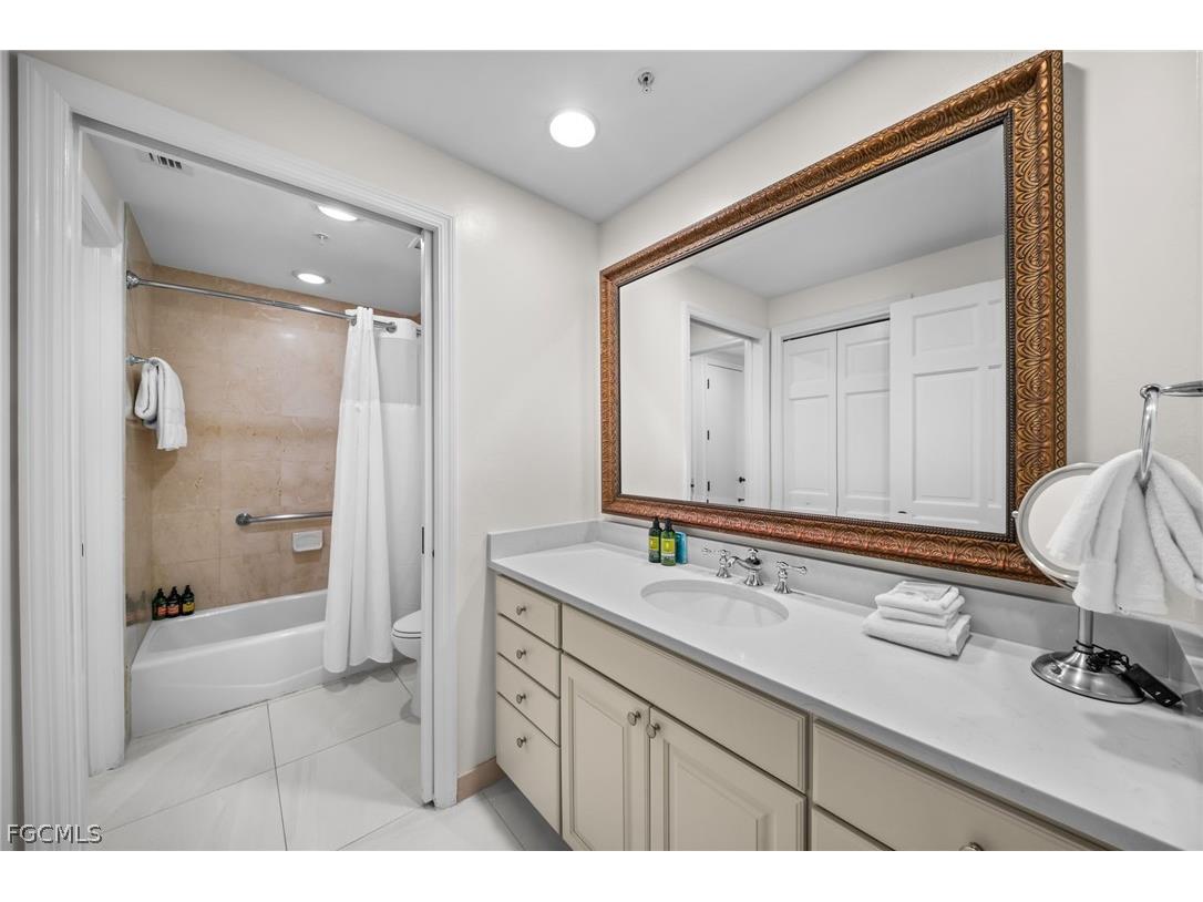 221 9th Street S #127 Naples FL 34102 2026010008 image14