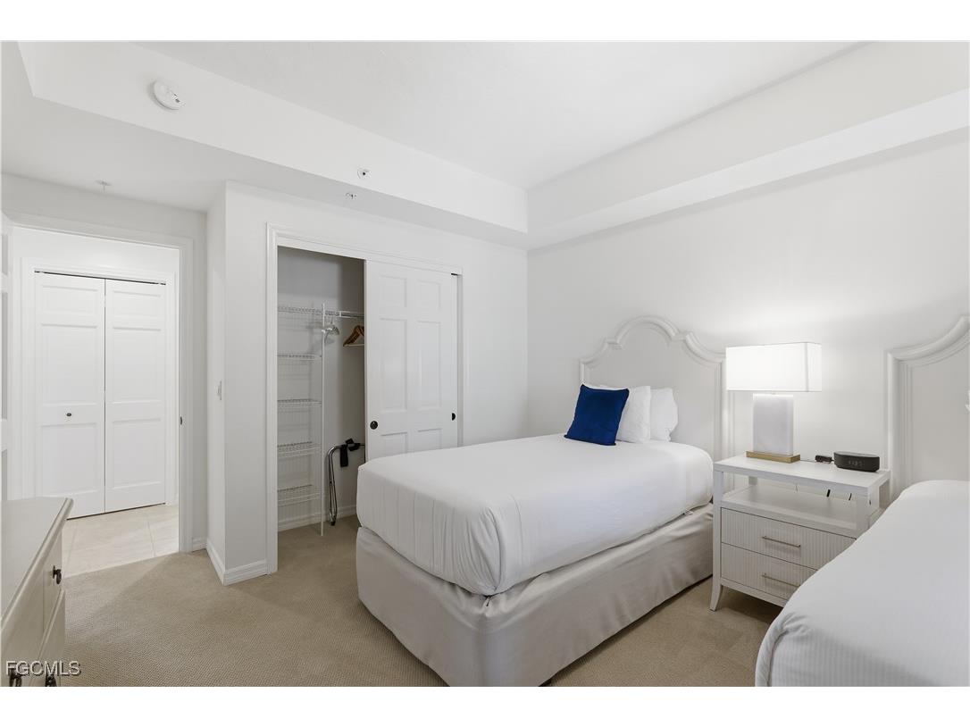 221 9th Street S #207 Naples FL 34102 2026001834 image21