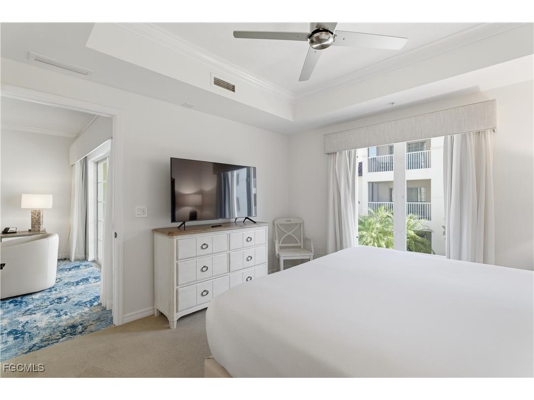 221 9th Street S #207 Naples FL 34102 2026001834 image26