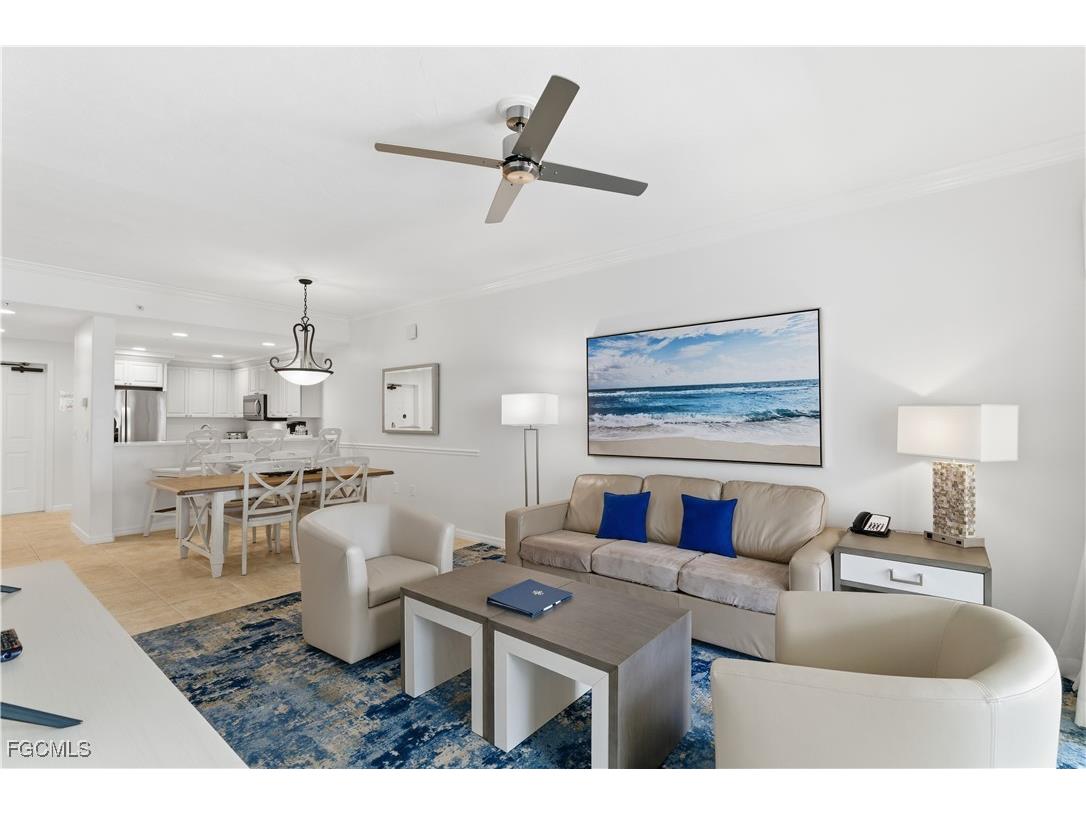 221 9th Street S #207 Naples FL 34102 2026001834 image5