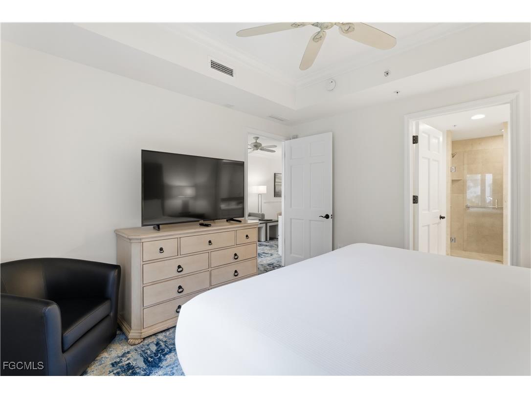 221 9th Street S #217 Naples FL 34102 2025025755 image20