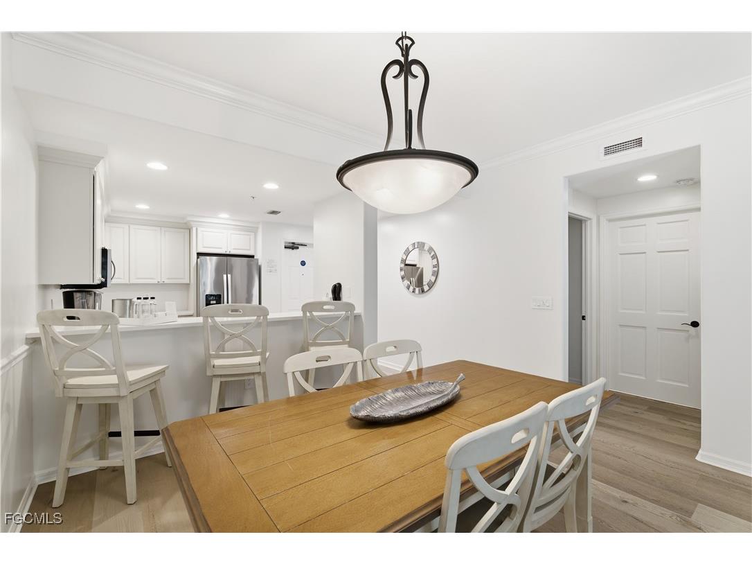 221 9th Street S #217 Naples FL 34102 2025025755 image3