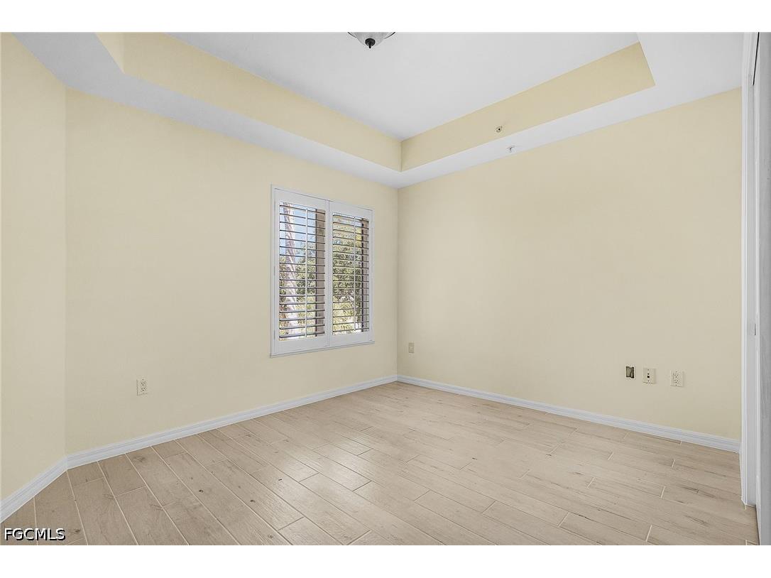 221 9th Street S #301 Naples FL 34102 2026019405 image18
