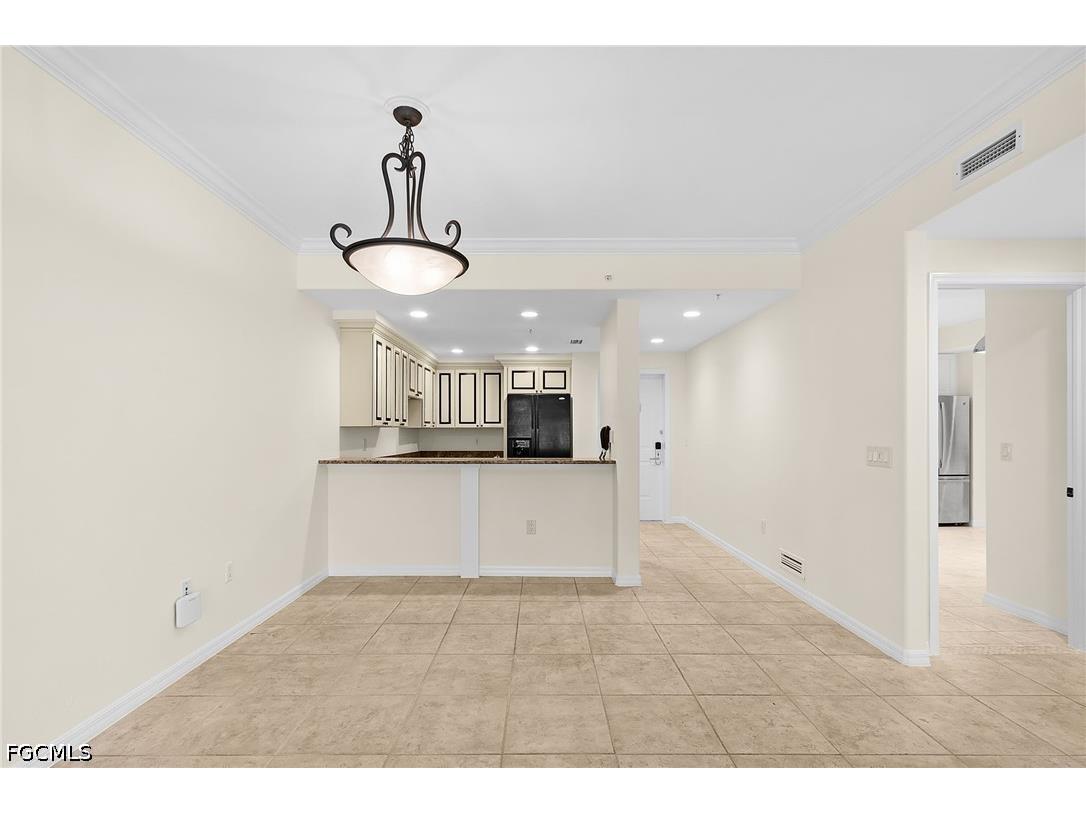 221 9th Street S #301 Naples FL 34102 2026019405 image28