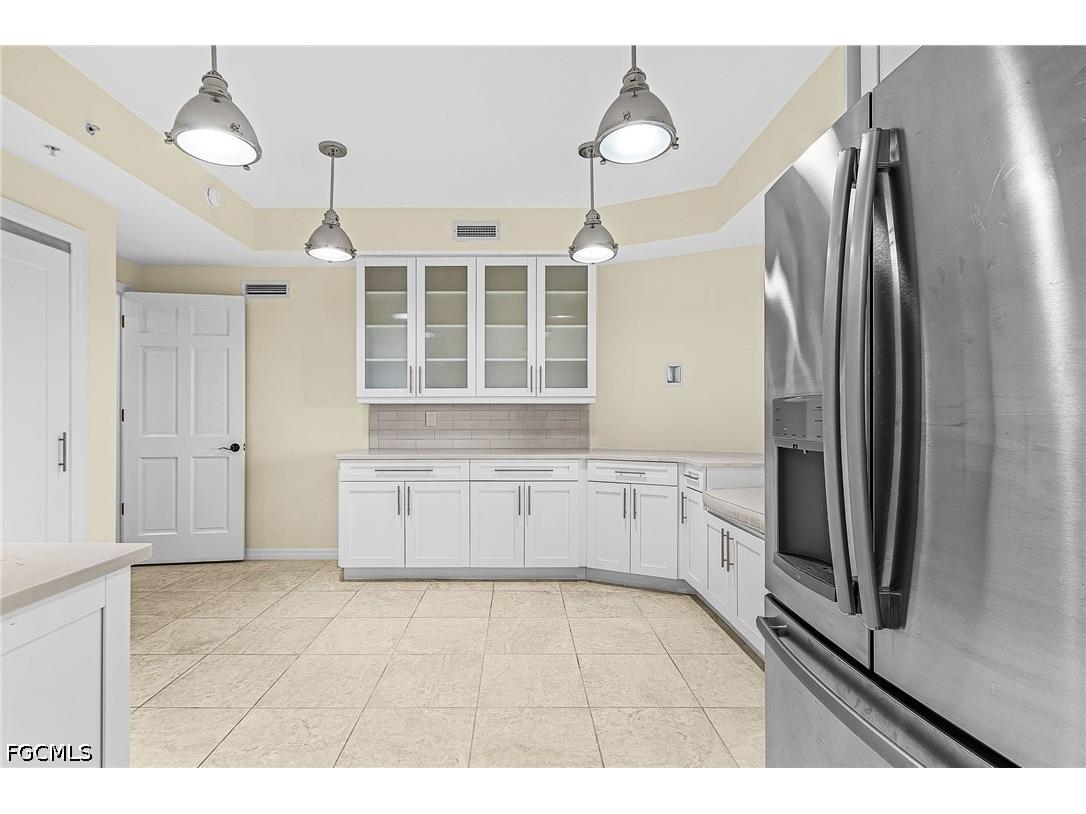 221 9th Street S #301 Naples FL 34102 2026019405 image3