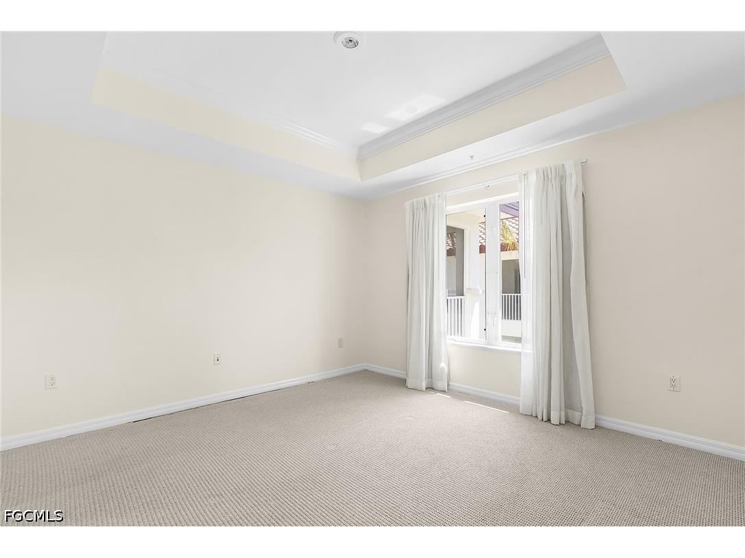 221 9th Street S #301 Naples FL 34102 2026019405 image32
