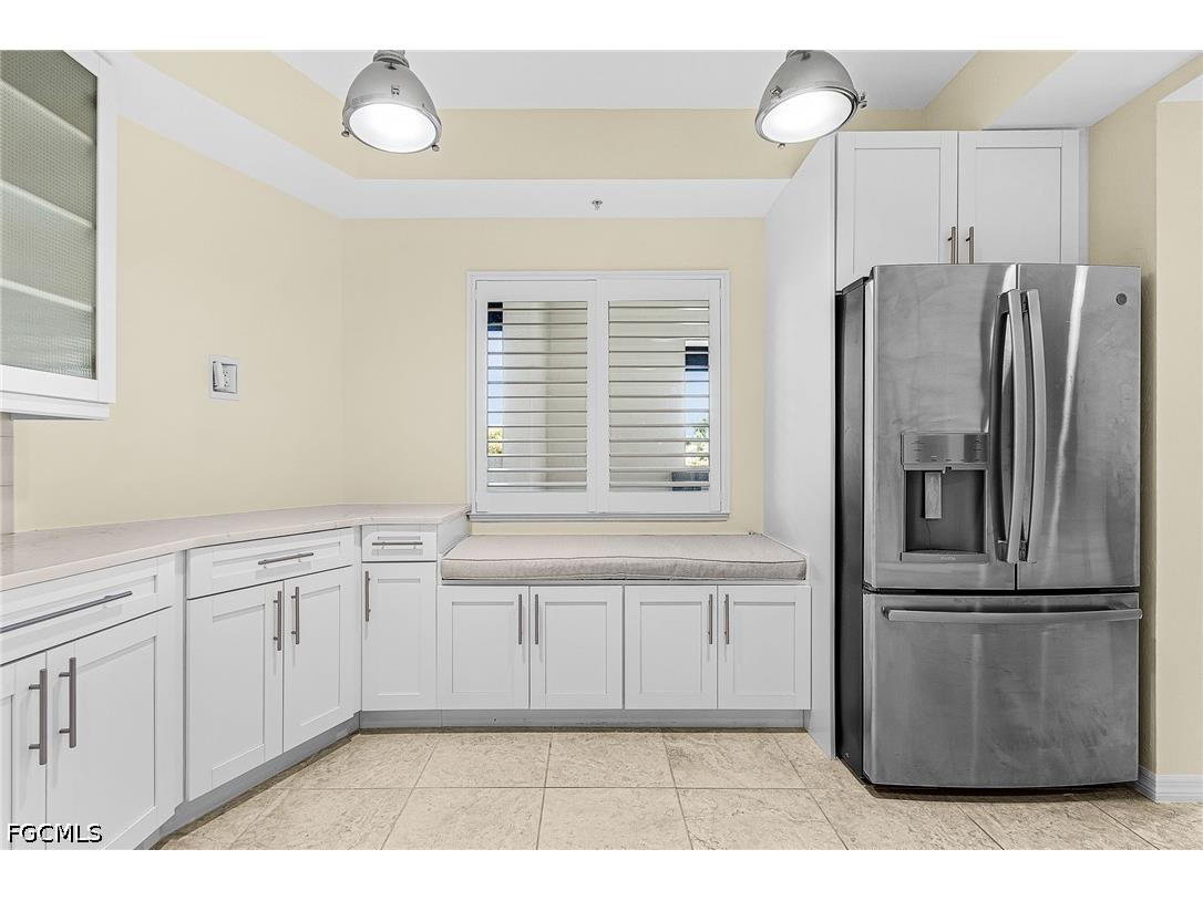 221 9th Street S #301 Naples FL 34102 2026019405 image4