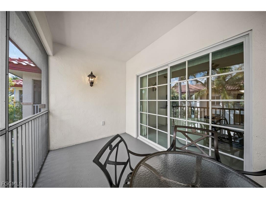 221 9th Street S #313 Naples FL 34102 2026010000 image21