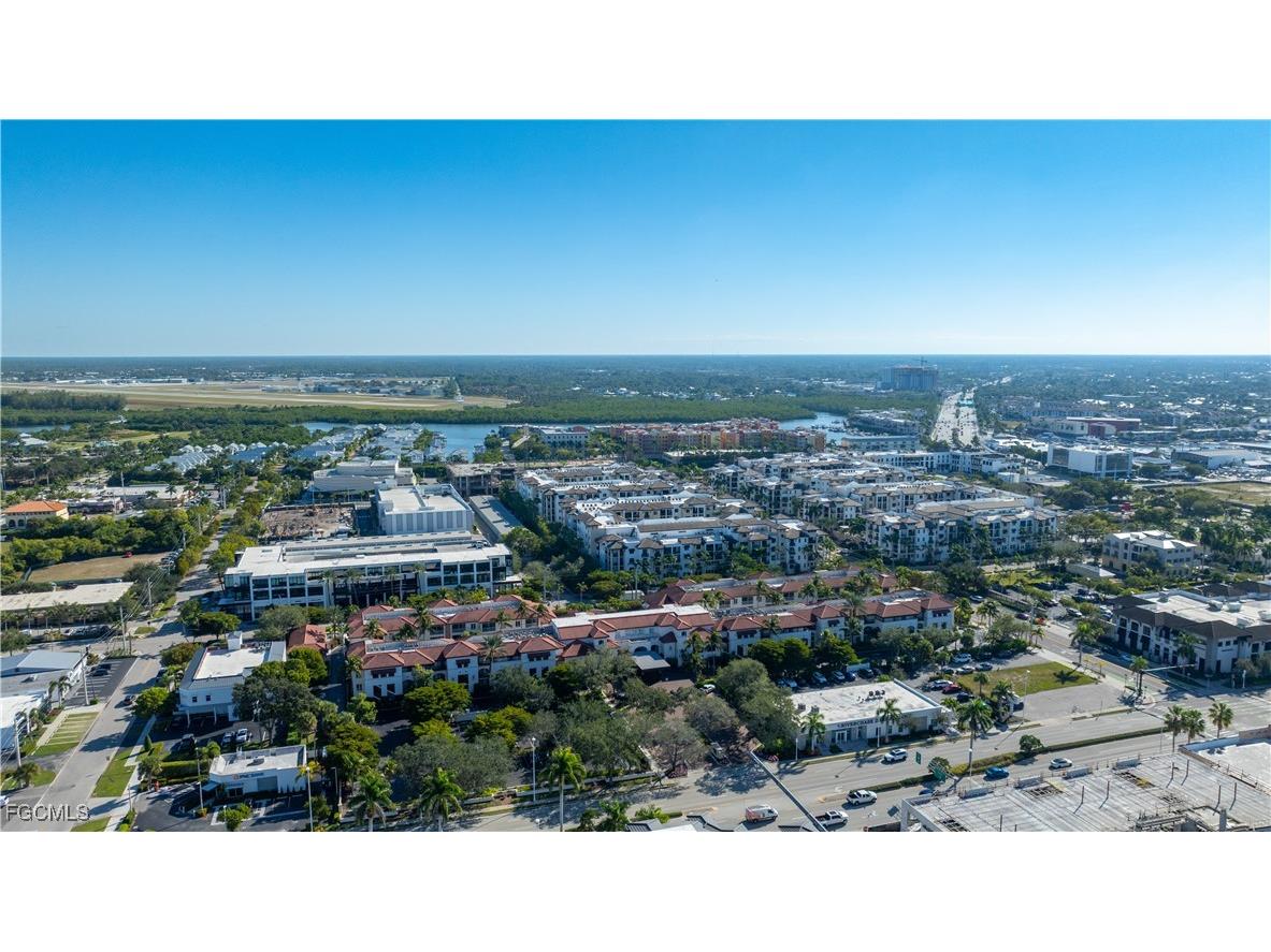 221 9th Street S #403 Naples FL 34102 2025025760 image27