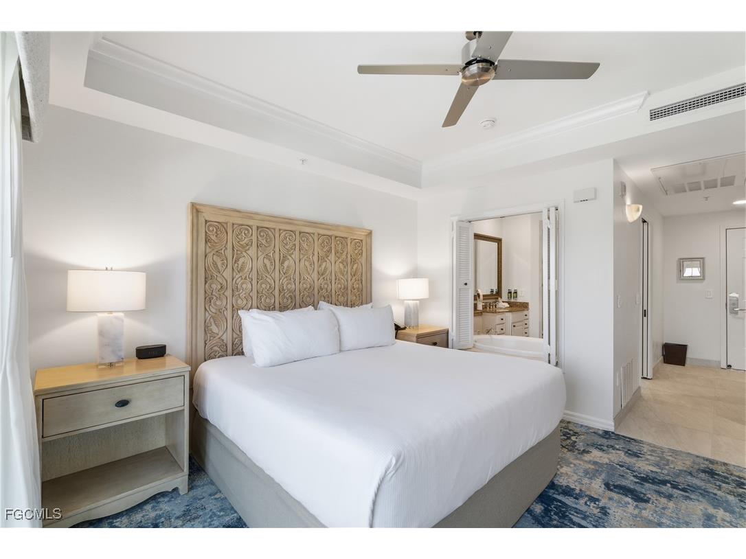 221 9th Street S #405 Naples FL 34102 2026001832 image6