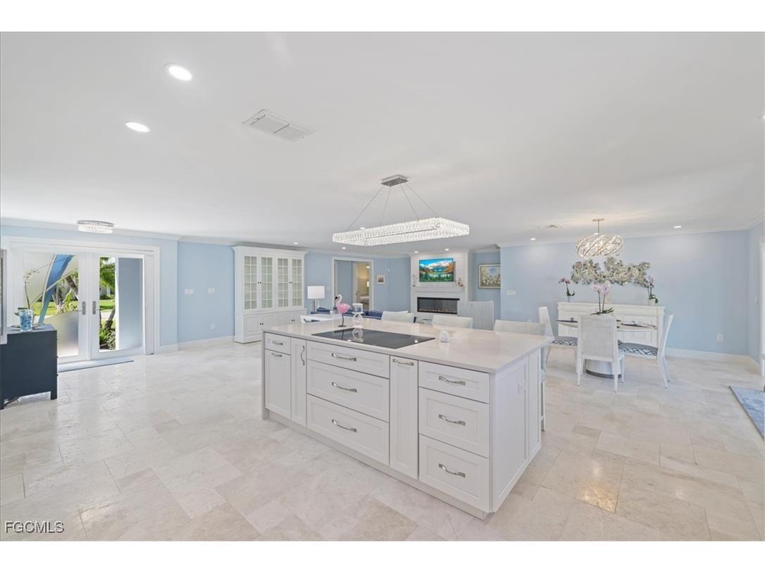 221 Albatross Street Fort Myers Beach FL 33931 2025001436 image14