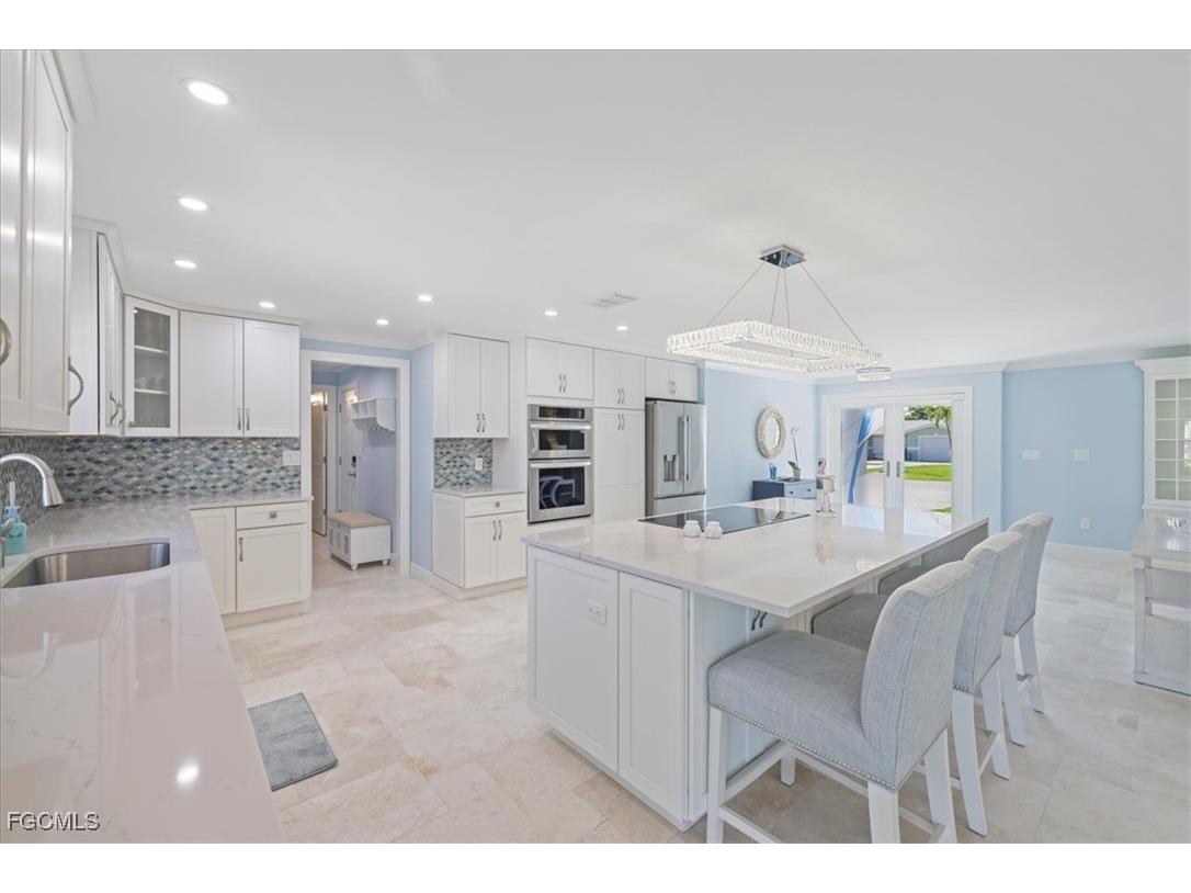 221 Albatross Street Fort Myers Beach FL 33931 2025001436 image15