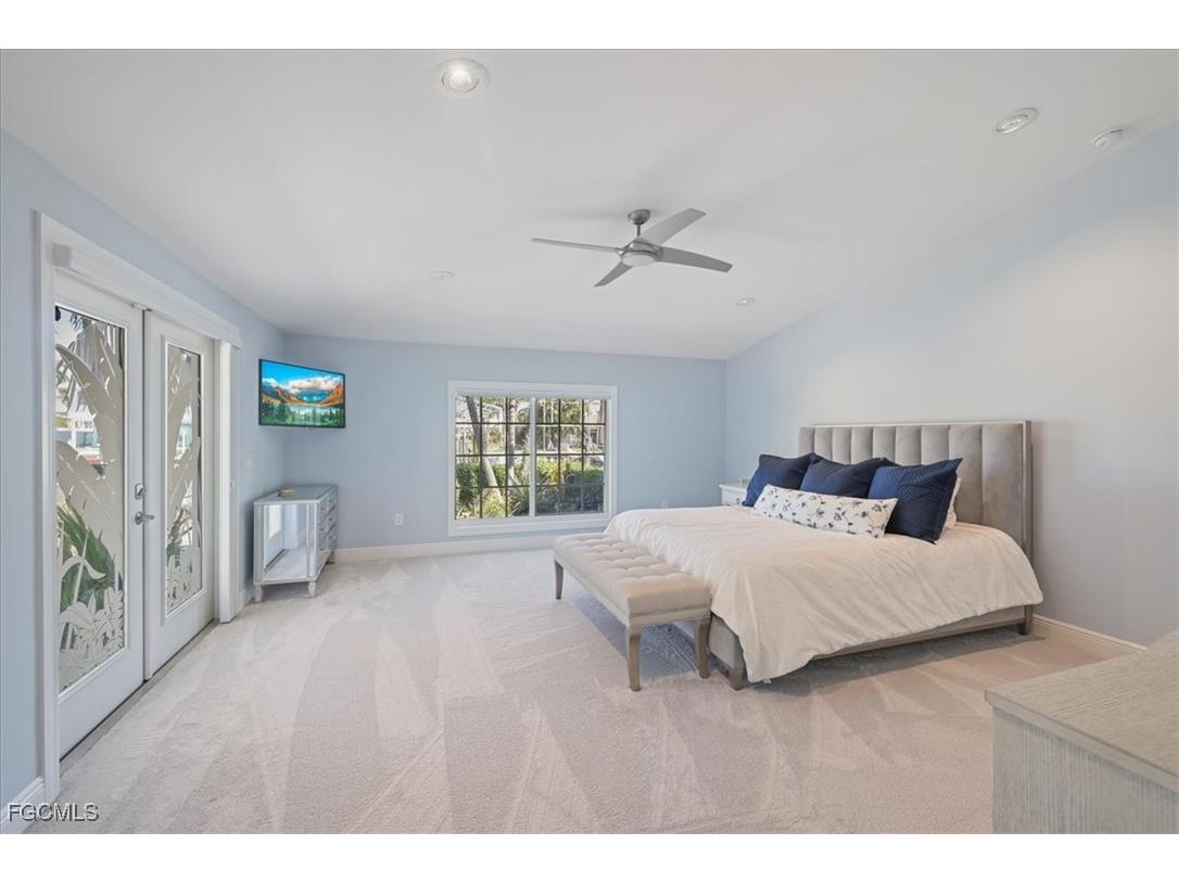 221 Albatross Street Fort Myers Beach FL 33931 2025001436 image18