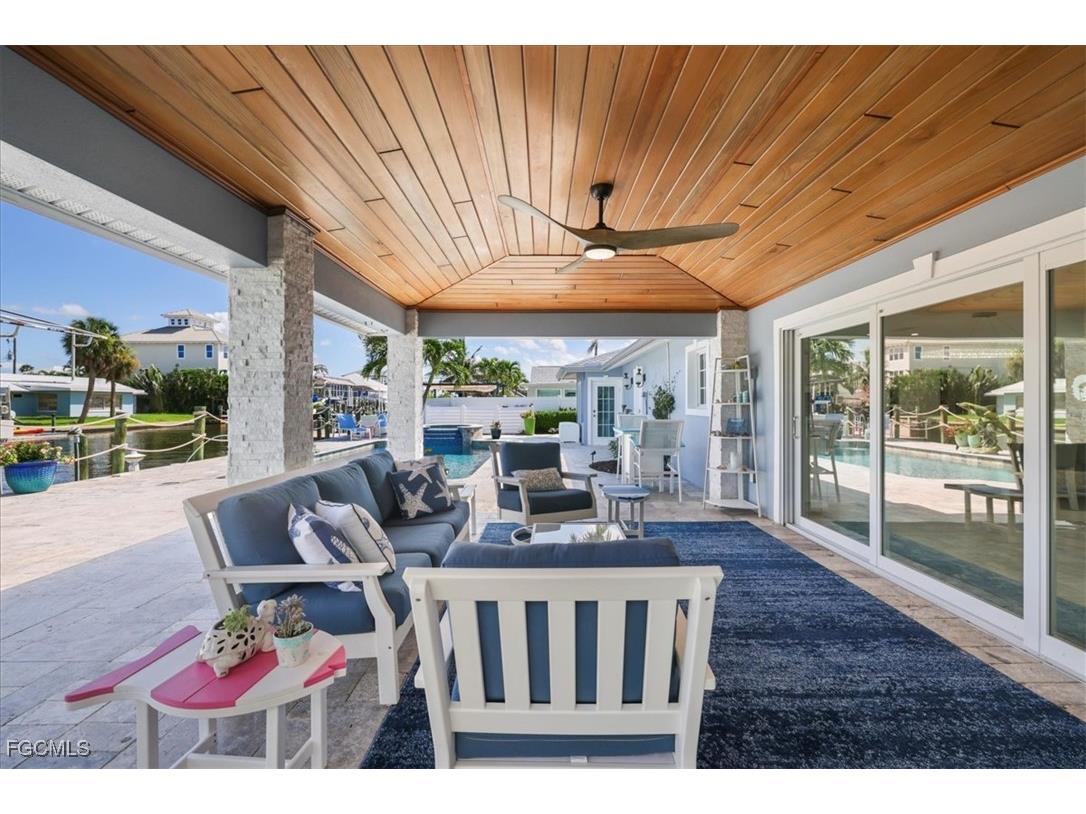 221 Albatross Street Fort Myers Beach FL 33931 2025001436 image32