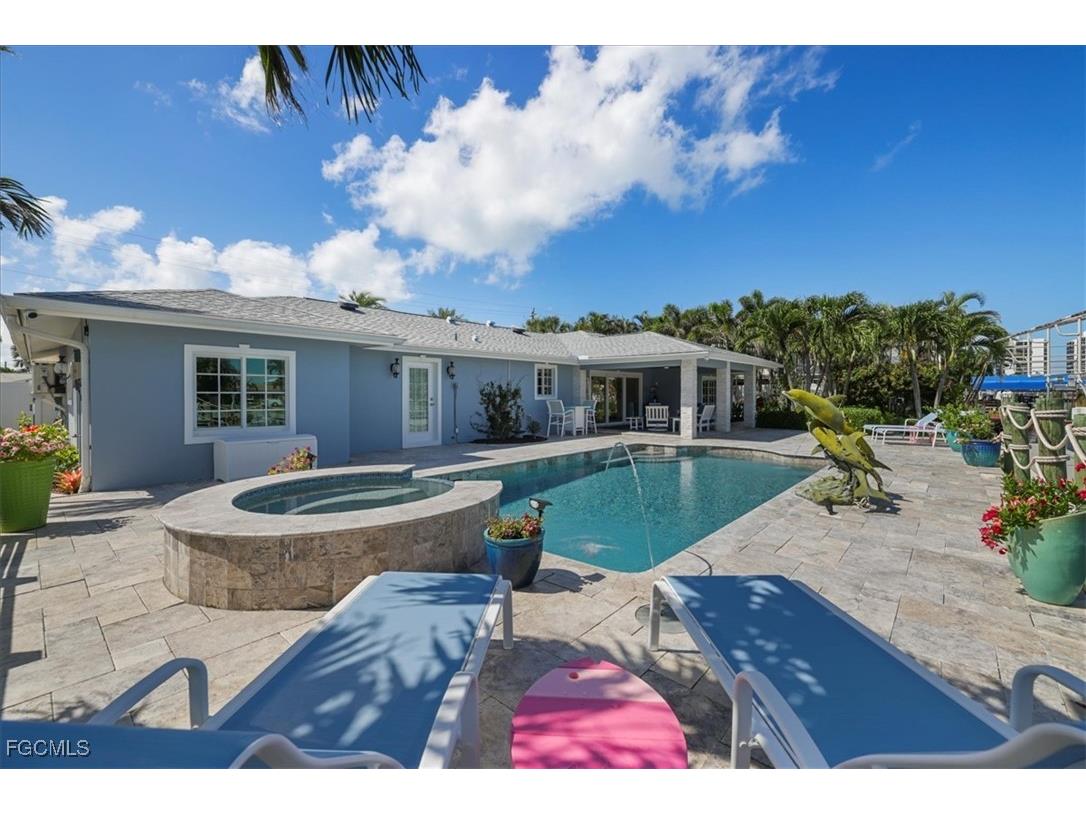 221 Albatross Street Fort Myers Beach FL 33931 2025001436 image37