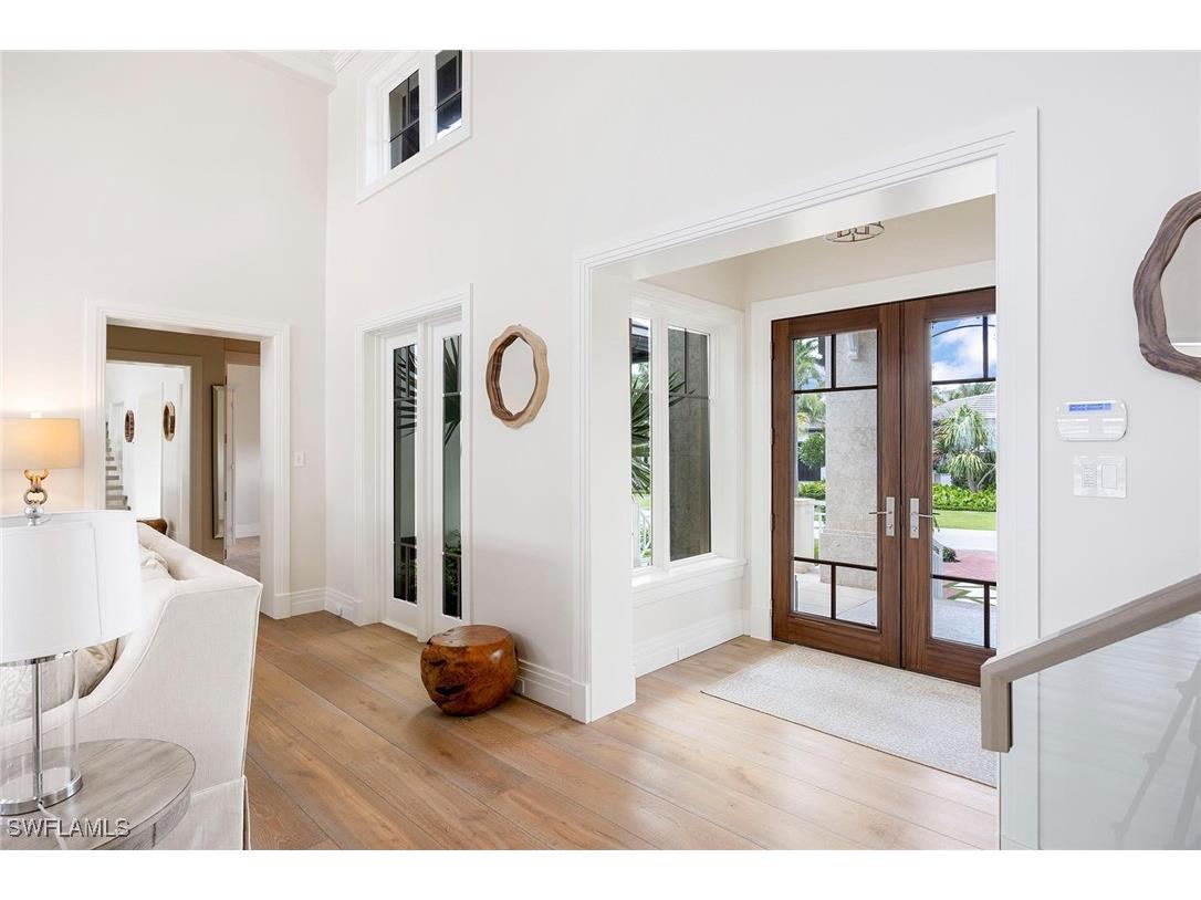 221 Aqua Court Naples FL 34102 225070603 image10