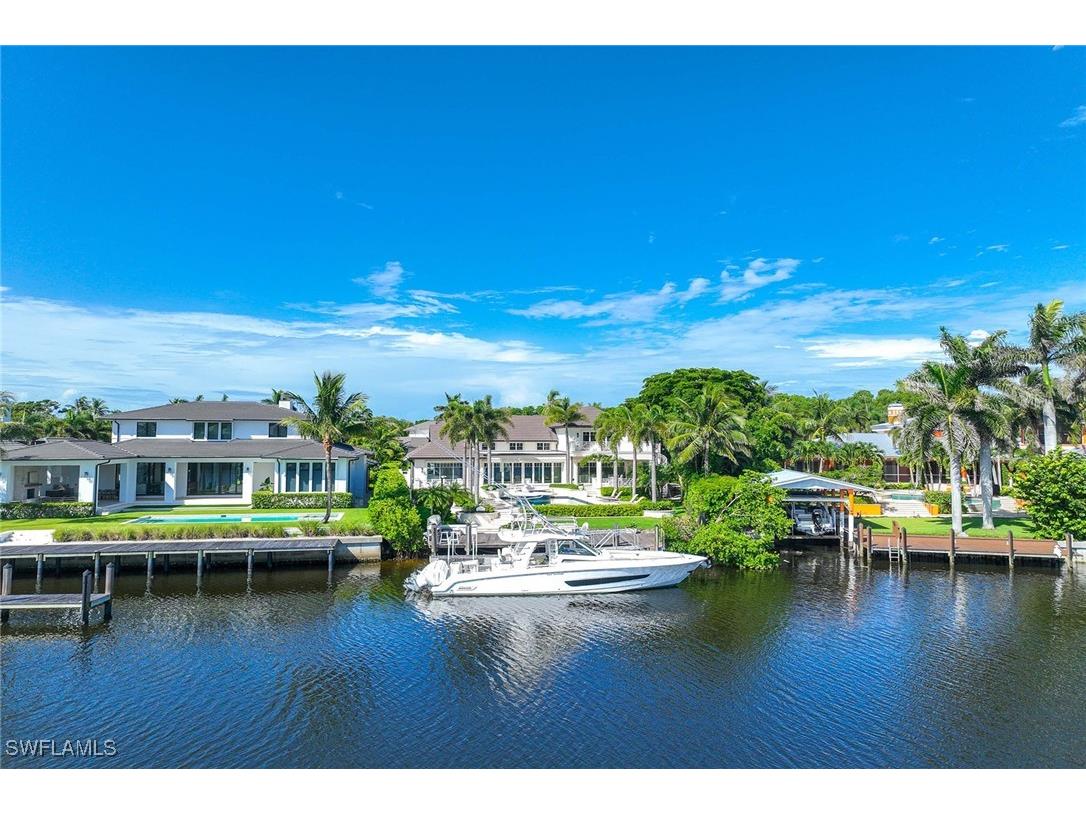 221 Aqua Court Naples FL 34102 225070603 image41