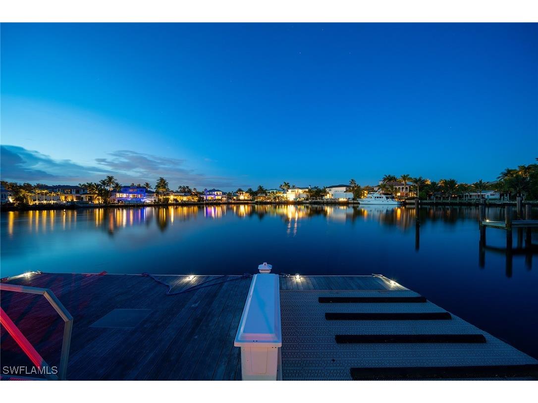 221 Aqua Court Naples FL 34102 225070603 image45