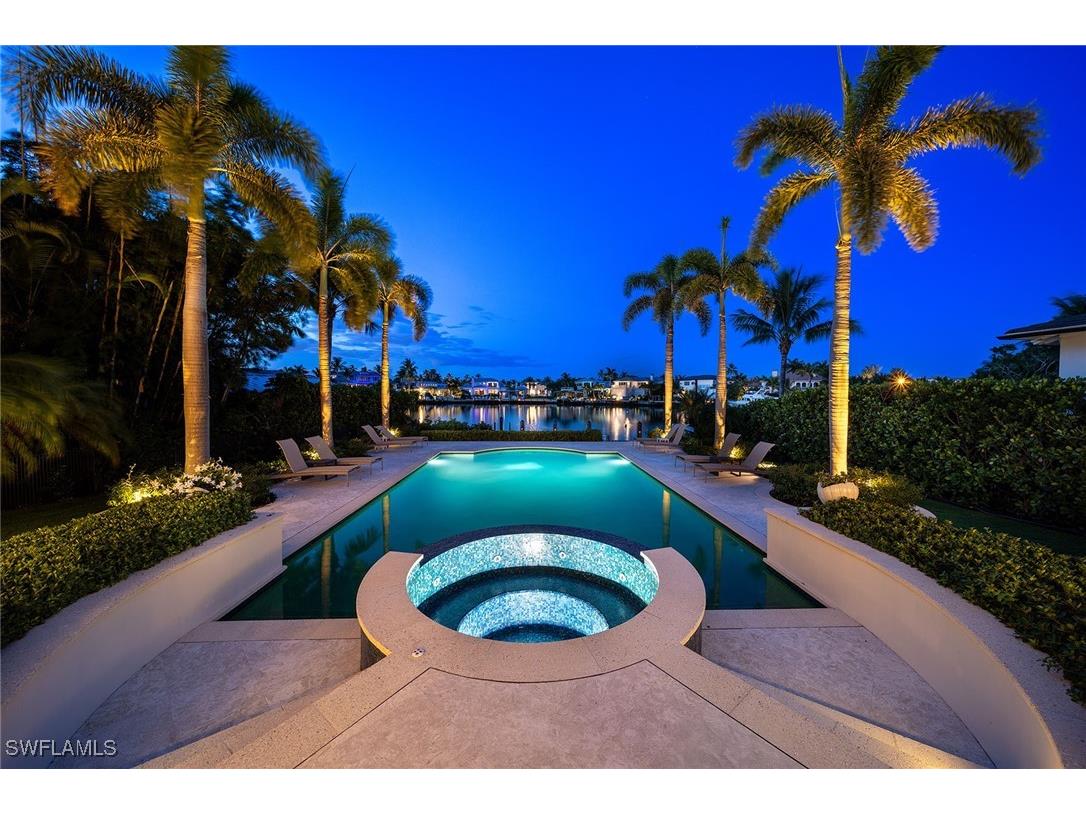 221 Aqua Court Naples FL 34102 225070603 image46