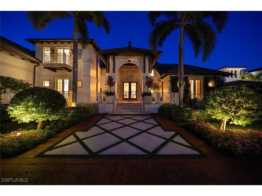 221 Aqua Court Naples FL 34102 225070603 image5