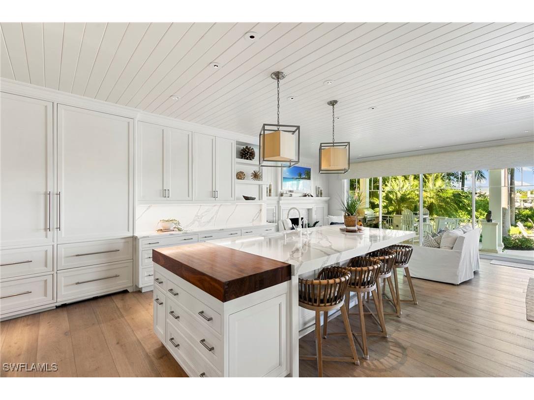 221 Aqua Court Naples FL 34102 226001865 image15