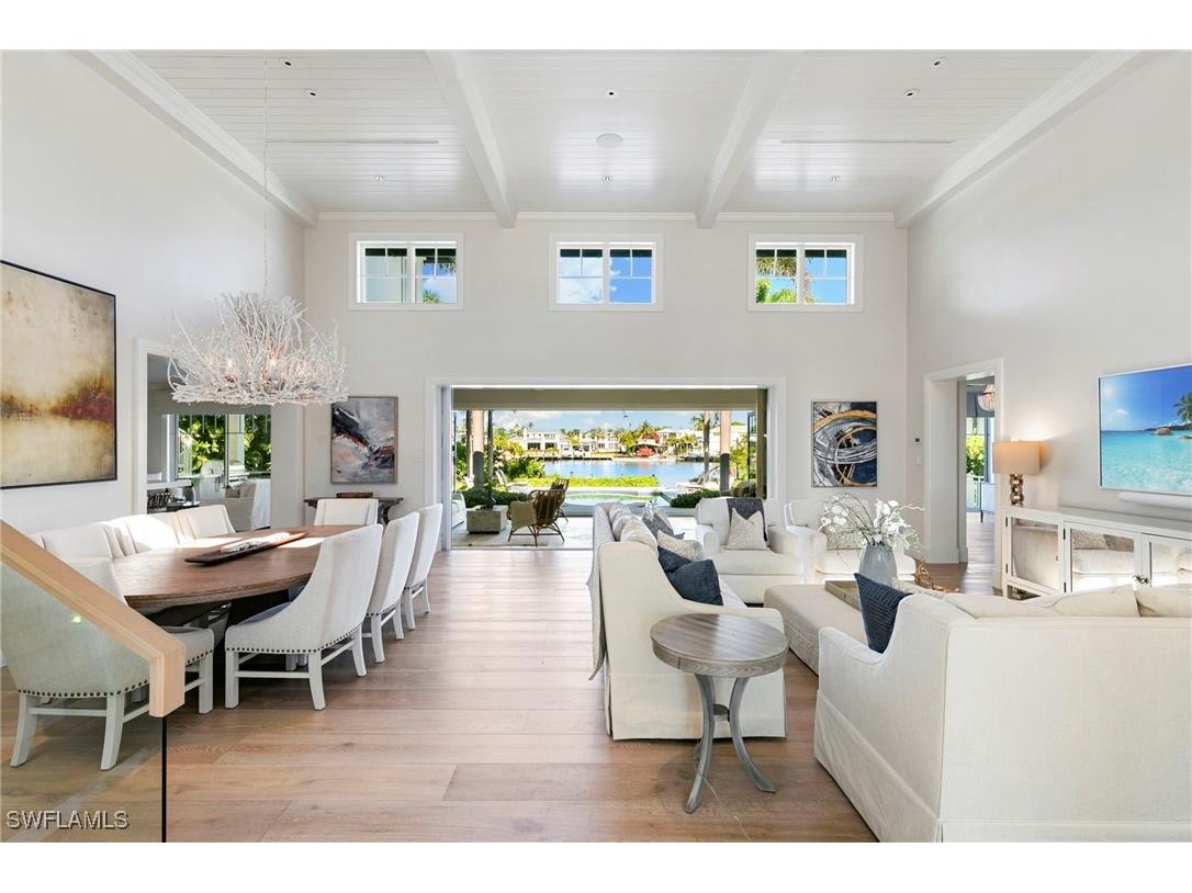 221 Aqua Court Naples FL 34102 226001865 image5