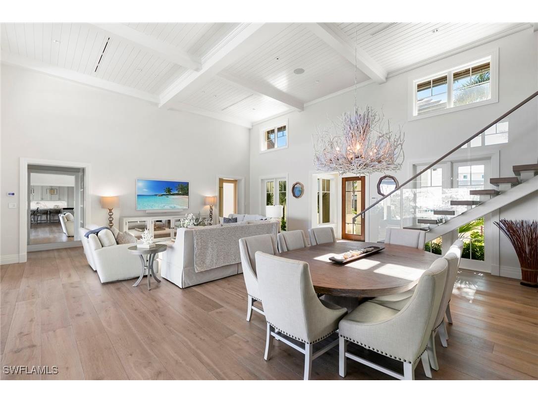 221 Aqua Court Naples FL 34102 226001865 image8